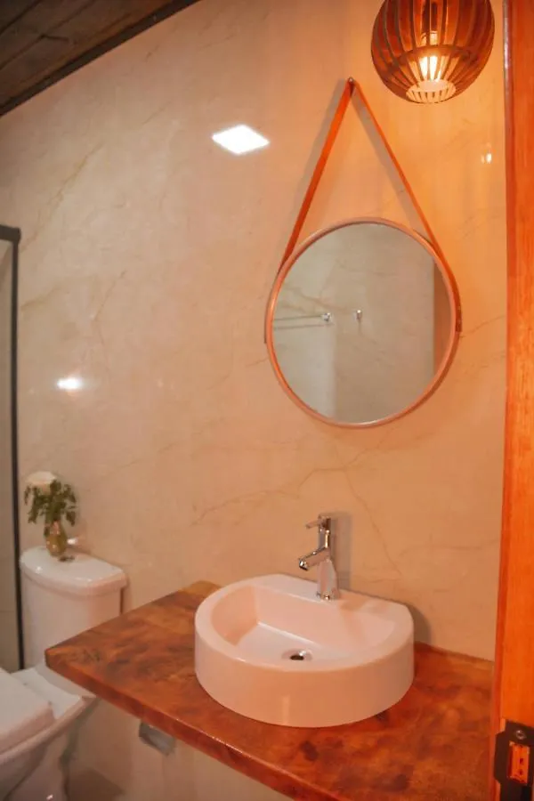 Chalet Chale Canadense Com Hidromassagem Pousada Indios Koroados Praia Grande