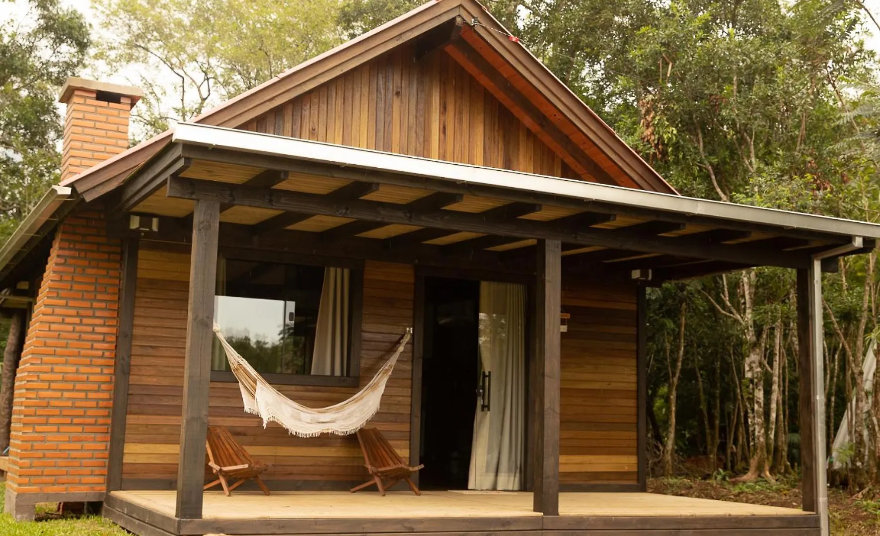 Chale Canadense Com Hidromassagem Pousada Indios Koroados Praia Grande  Chalet Praia Grande (Santa Catarina)